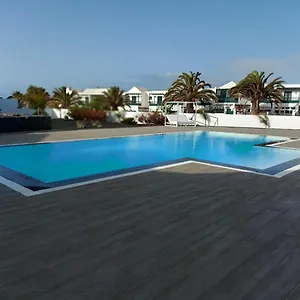 white-suite-deluxe.in-canary-islands.com/